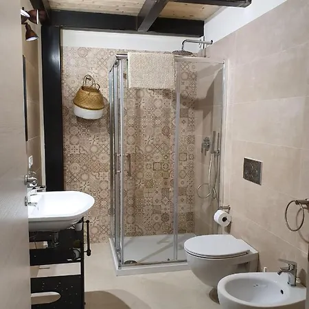 Calamandrei Apartment